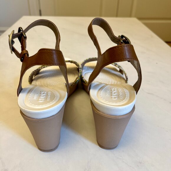 Crocs Leigh wedge sandals - Picture 3 of 5